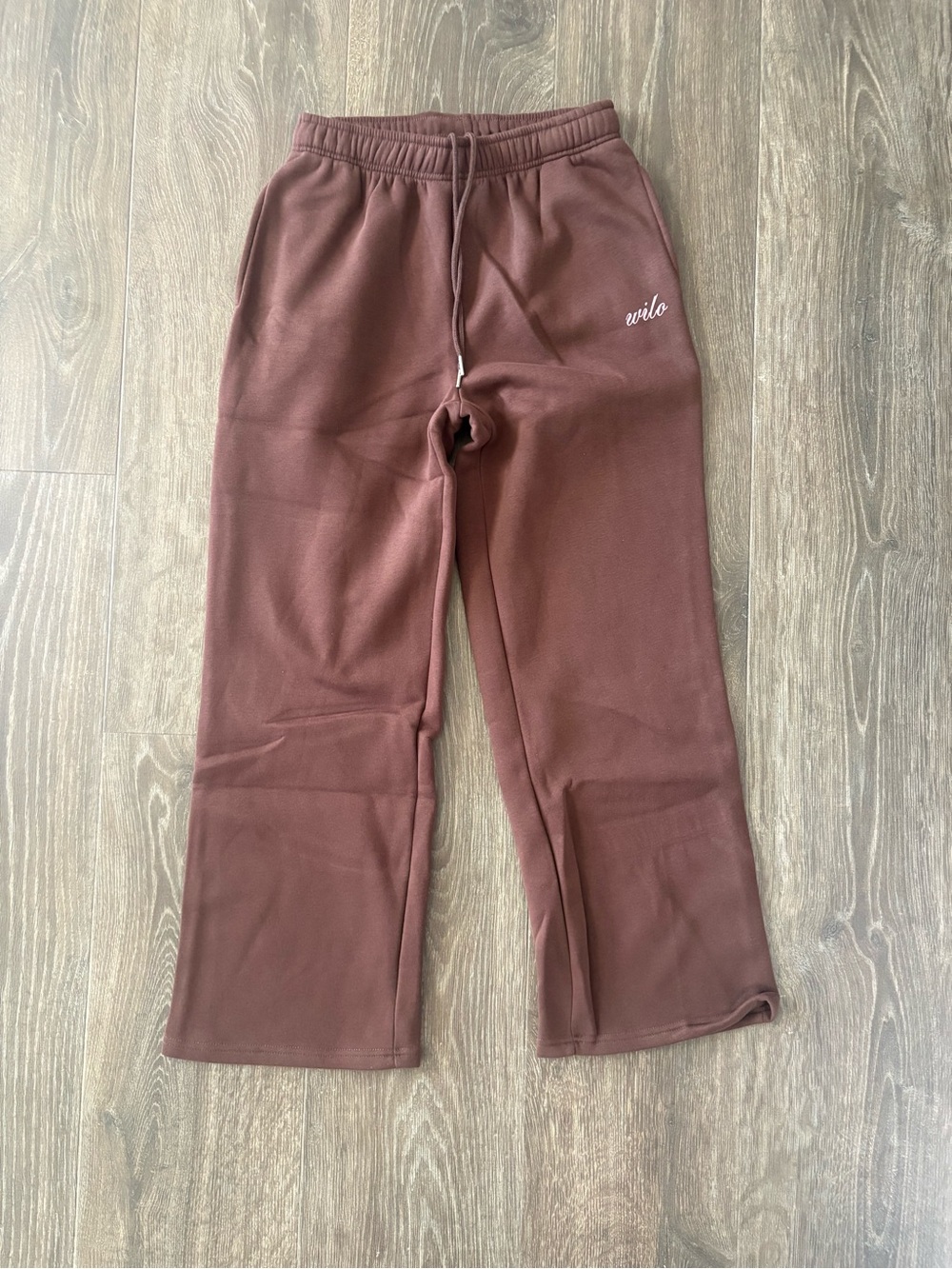 Wilo the Label Wilo Wide Leg Trackpant - Size Medium NEW! Chocolate